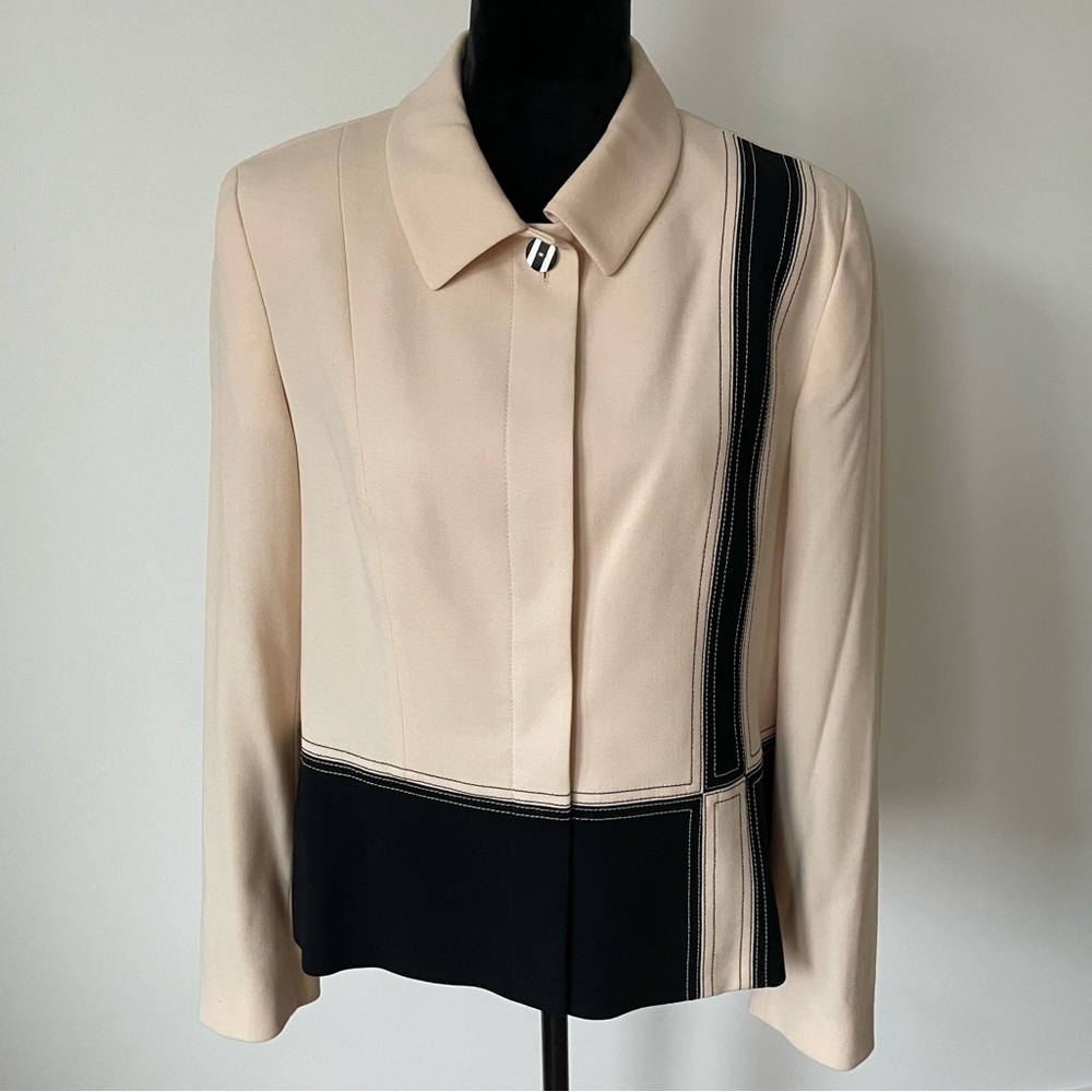 Louis Feraud Cream Black Geometric Color Block Wool Hidden Button Blazer Jacket
